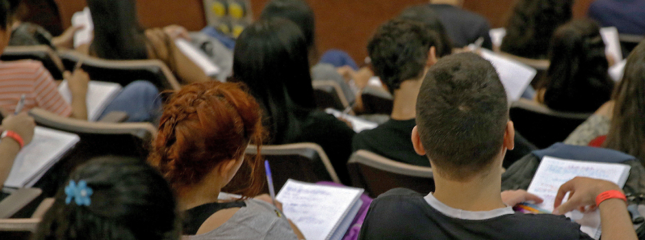 estudantes-mineiros-ja-podem-solicitar-isencao-da-taxa-de-inscricao-do-enem-2025