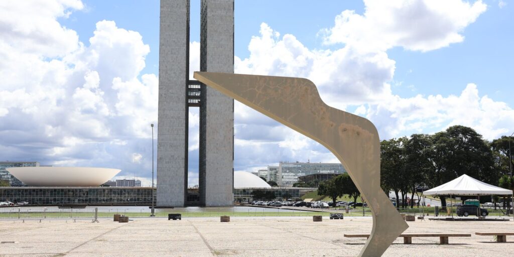 praca-dos-3-poderes-sera-reformada-ate-o-ano-que-vem