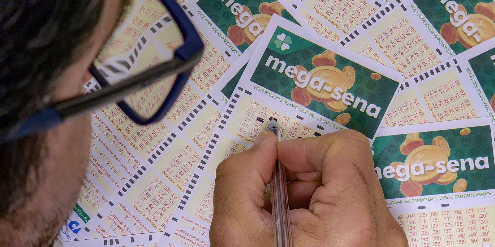 mega-sena-sorteia-neste-sabado-premio-estimado-em-r$-3,5-milhoes