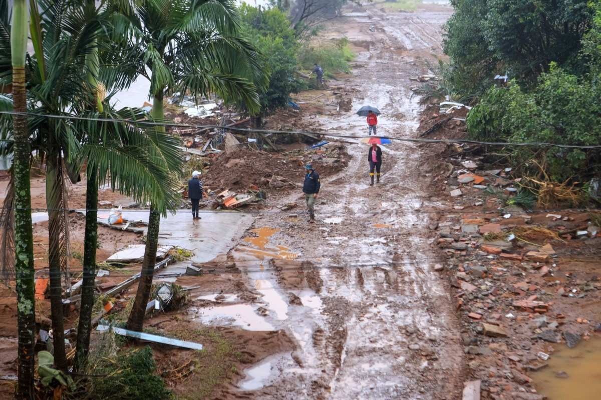 Estrada no município de Sinimbu, no Rio Grande do Sul 