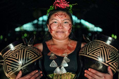 Rio de Janeiro (RJ) 07/04/2025 - artista indígena Larissa Ye’Pa - Festival Amazônico Museu do Pontal.
Foto: Paulo Desana/Festival Amazônico Museu do Pontal/Divulgação