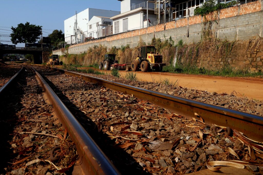 governo-de-minas-firma-acordo-com-familias-para-avanco-das-obras-da-linha-2-do-metro-da-rmbh