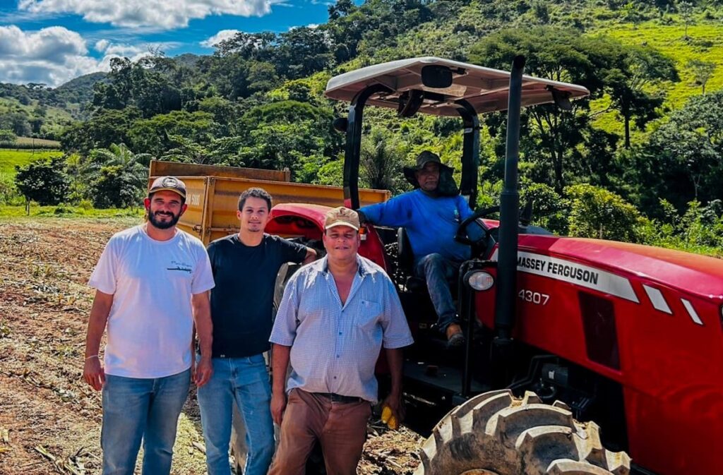 equipamentos-agricolas-doados-pelo-idene-para-prefeituras-mudam a-rotina-de-pequenos-produtores
