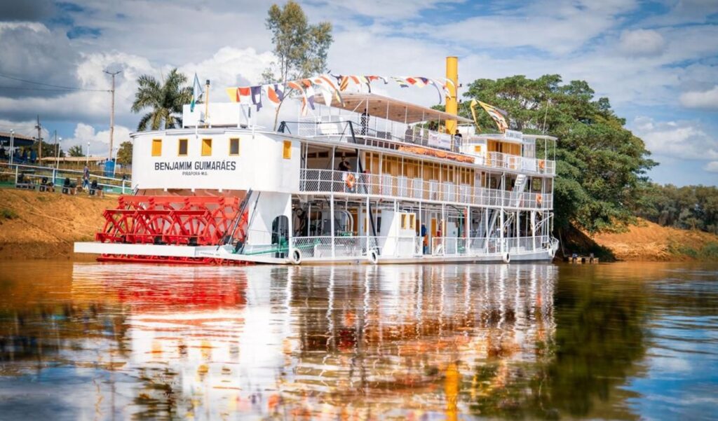 entrega-do-vapor-benjamim-guimaraes-em-pirapora-marca-dia-historico-para-minas-gerais