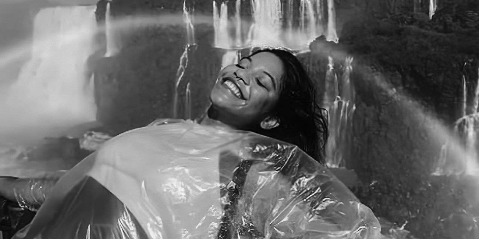 corpo-de-juliana-marins-chega-nesta-terca-feira-ao-brasil