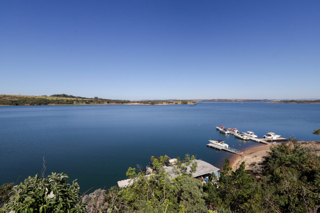 governo-de-minas-promove-atrativos-turisticos-do-estado-durante-salao-nautico-capitolio