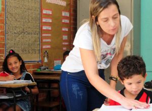 governo-de-minas-publica-4.548-atos-de-progressao-e-promocao-de-servidores-da-educacao