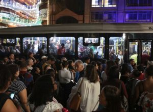 sao-paulo-e-baixada-santista-registram-600-ataques-a-onibus