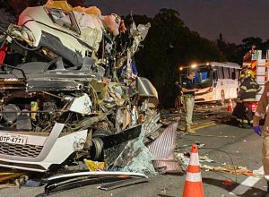 lula-se-reune-com-estudantes-vitimas-de-acidente-na-br-153