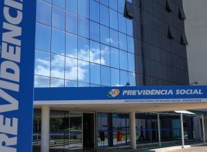 inss-afasta-4-servidores-por-suposta-ligacao-com-descontos-ilegais