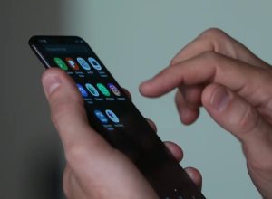 mais-de-300-celulares-sao-apreendidos-em-mercado-popular-do-rio