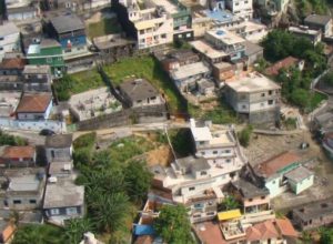 santos-decreta-situacao-de-emergencia-apos-incendio-em-comunidade